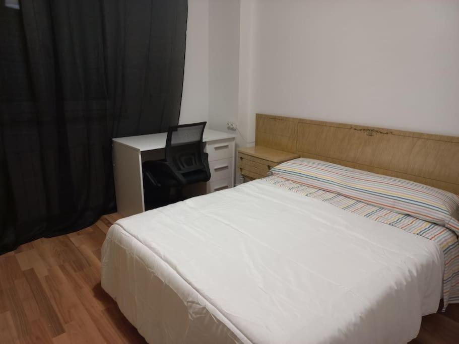 Apartamento En Santander Soleado Y Con Terraza. Exterior photo